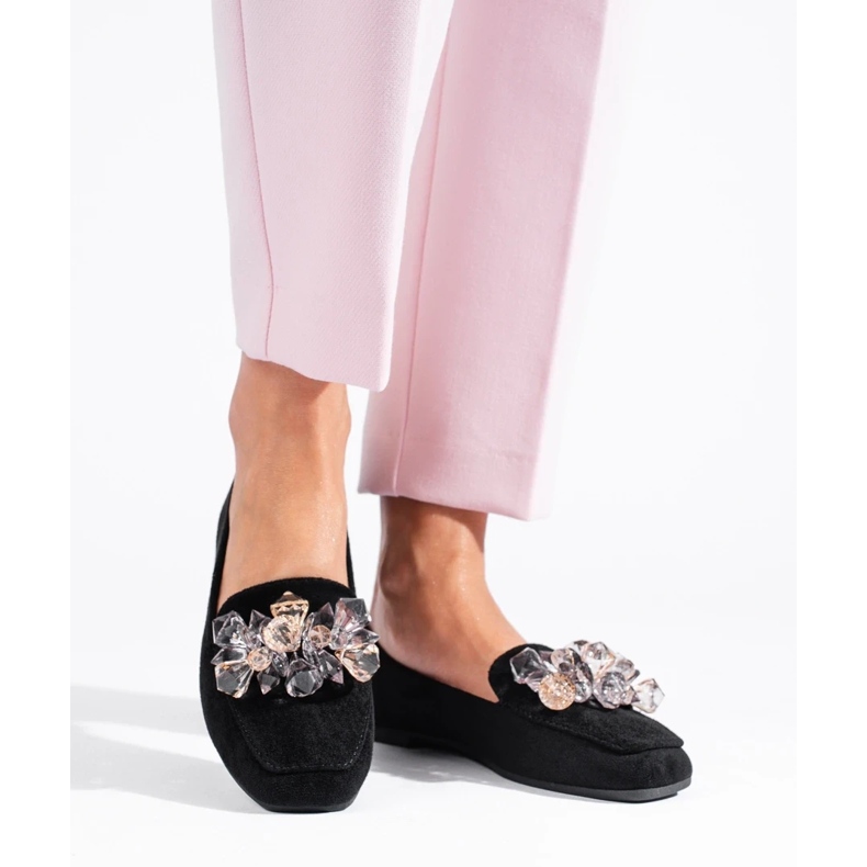 Černé semišové lordy s ozdobnými krystaly Shelovet černá 2