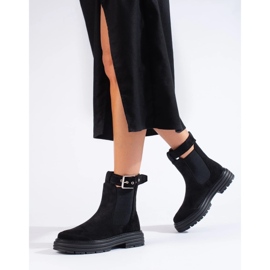 Černé semišové kotníkové boty s přezkou Shelovet černá 1
