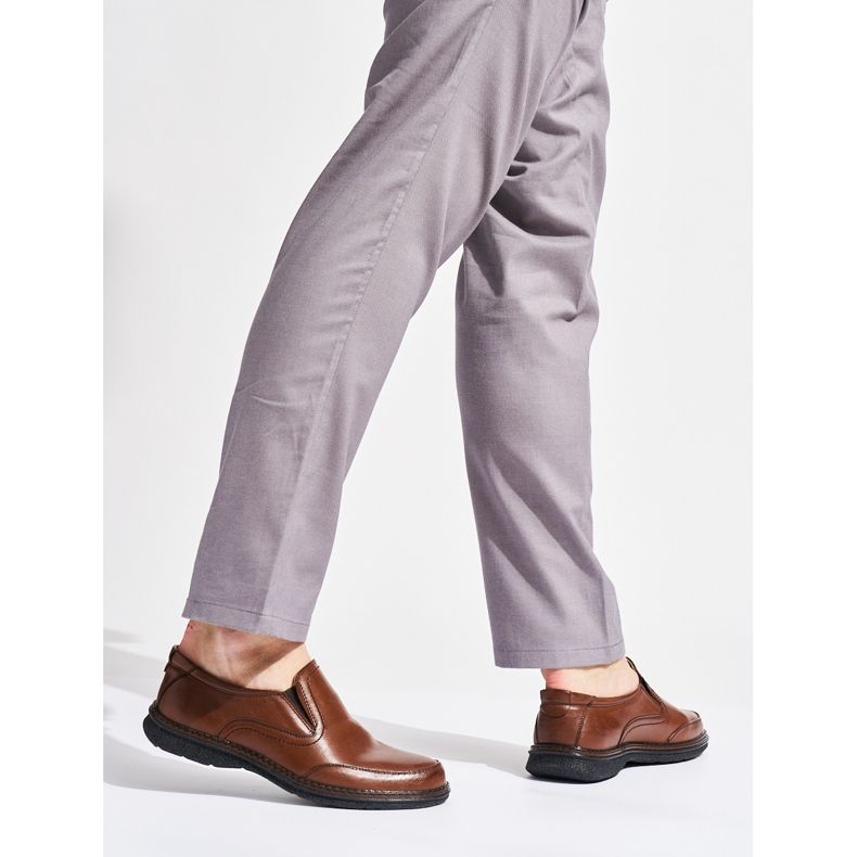 Pánské hnědé slip-on boty hnědý 1