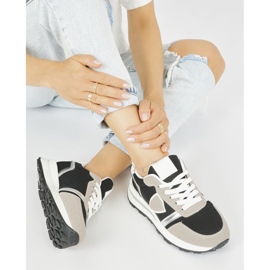 Dámské sportovní boty černé a béžové barvy černá 2