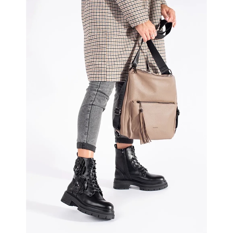 Seastar Černé zateplené dělnické boty s květinami černá 1