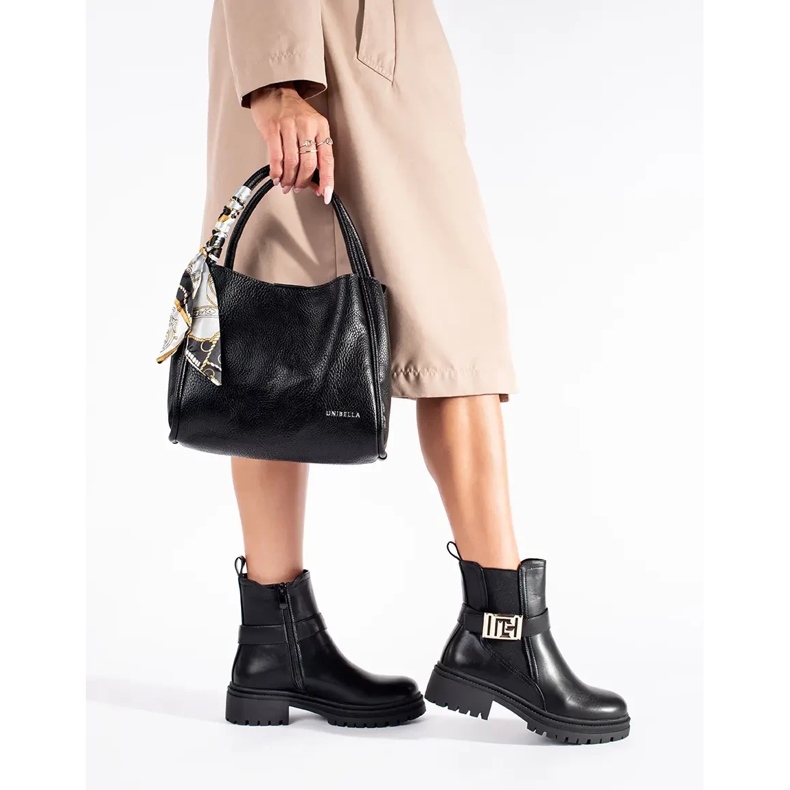 Seastar Černé klasické kotníkové boty s ozdobným páskem černá 1