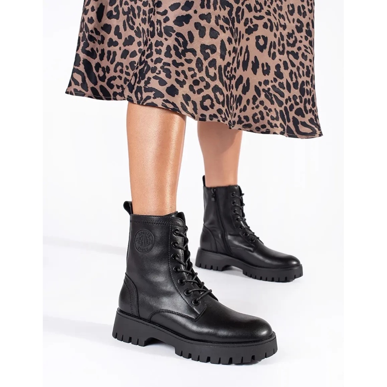 Černé dámské šněrovací kotníkové boty na platformě Sergio Leone černá 1