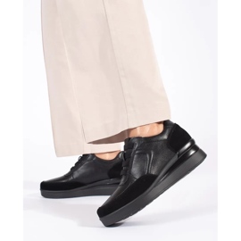 Černé kožené dámské boty na klínku značky Sergio Leone černá 2