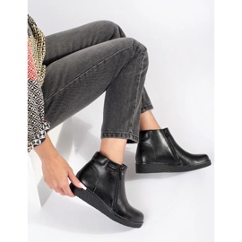 Černé kožené pohodlné zateplené boty Sergio Leone černá 1