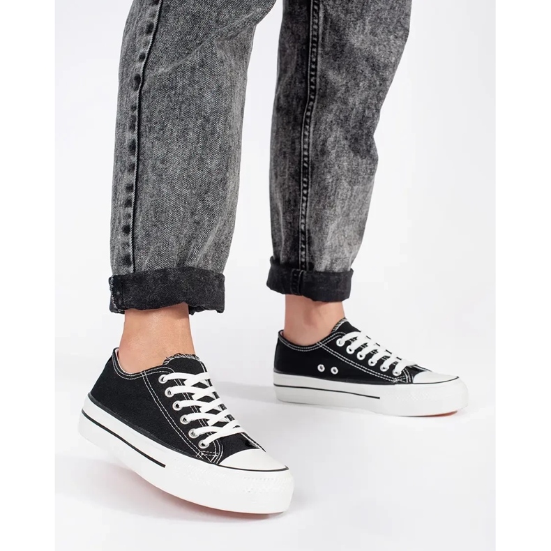 Seastar Černé klasické dámské šněrovací tenisky na platformě černá 1