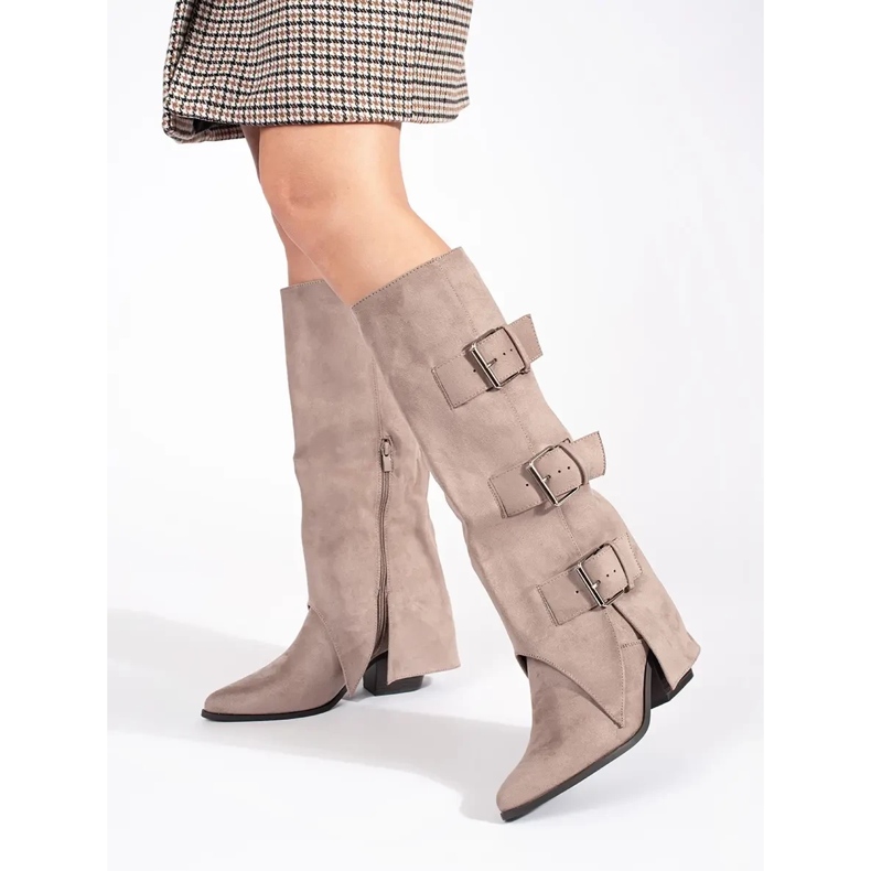 Seastar Béžové semišové dámské kozačky na vysokém podpatku s přezkami béžový 2 Seastar Béžové semišové dámské kozačky na vysokém podpatku s přezkami béžový 2