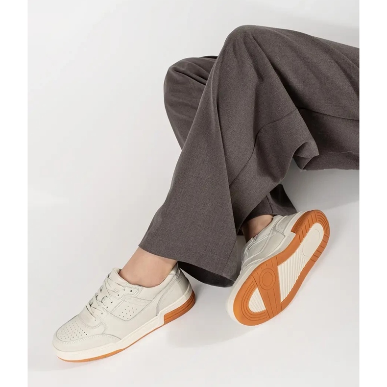 Světle béžové tenisky na platformě béžový 1 Světle béžové tenisky na platformě béžový 1