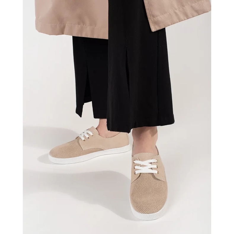 Goodin Béžové tenisky z přírodní kůže béžový 2