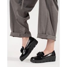 Goodin Black Wedge Moccasins s ozdobou černá 3