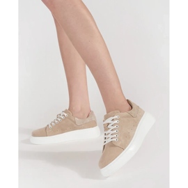 Goodin Béžové kožené tenisky na husté podrážce béžový 2 Goodin Béžové kožené tenisky na husté podrážce béžový 2