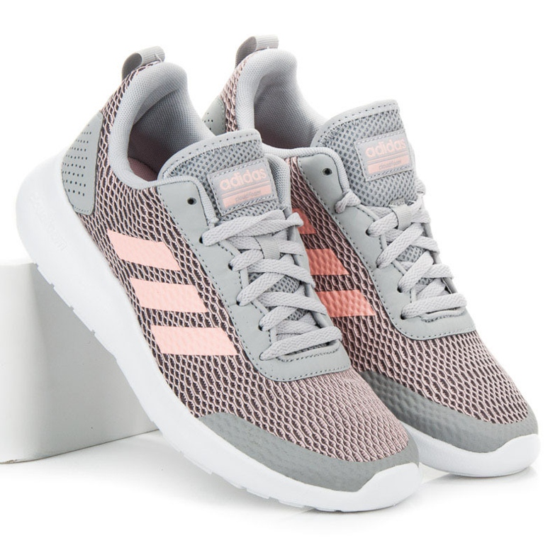 Adidas Element Race šedá 1