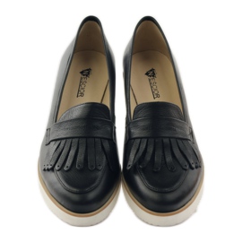 Černé dámské boty Neścior 057 černý 4