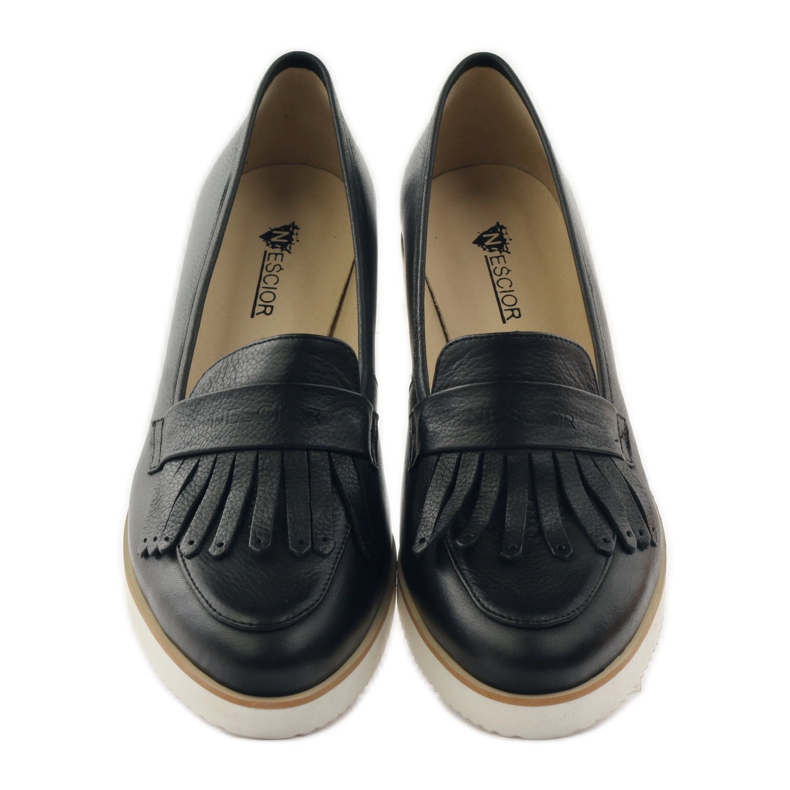 Černé dámské boty Neścior 057 černá 4