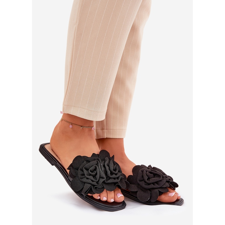 Ploché -napěťové žabky s dekorativními květinami černé květy černá 1