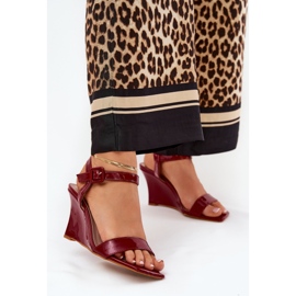 Malované dámské sandály pro vínové klíny červené 2