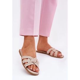 Ploché ženské žabky s béžovými ohromujícími pruhy 2