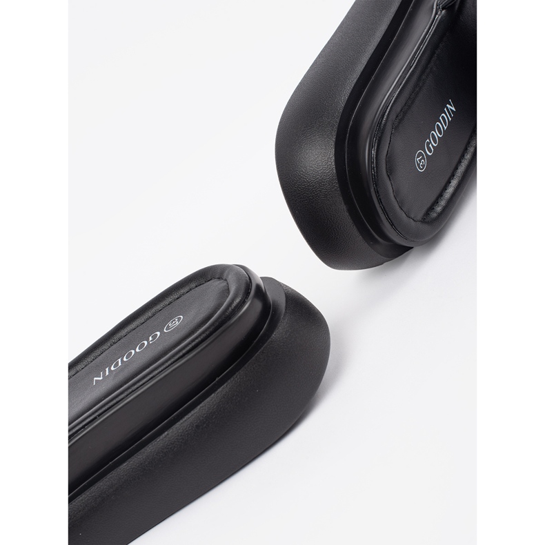 Goodin Černé pohodlné žabky na platformě černá 1