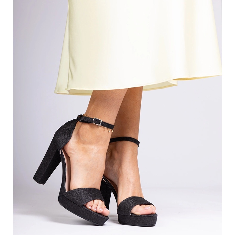 Sandály s vysokými třpytkami černé ženy černá 2