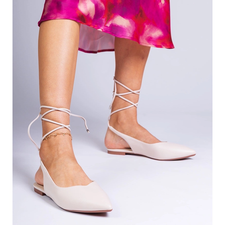 Béžové ploché podpatky vyrobené z ekologického pokoje béžový 1