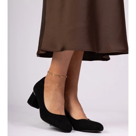 Černá klasická čerpadla na nízkém bloku černý 2