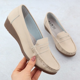 Dámské kožené mokasíny na výšce Beige Sabatina JHY01 béžový 1