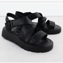 Dámské kožené sandály na platformě Roman Black Jezzi 8716 černý 2