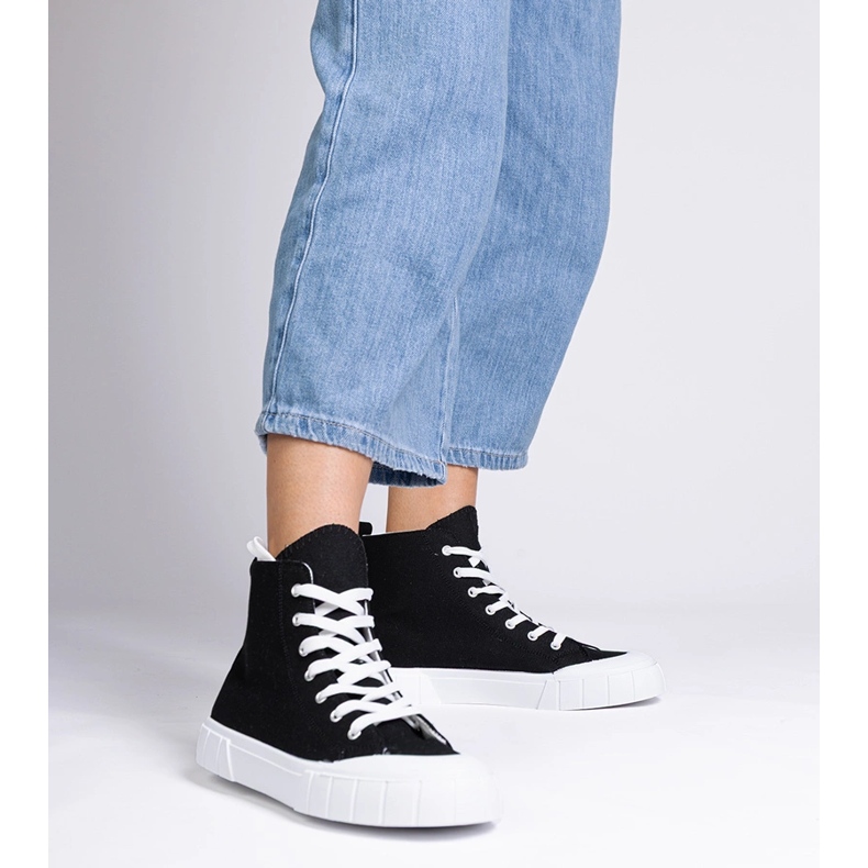 Černé kotníkové boty černý 1