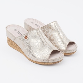 Goodin Světlé béžové ženské klíny ženské klíny béžový 1