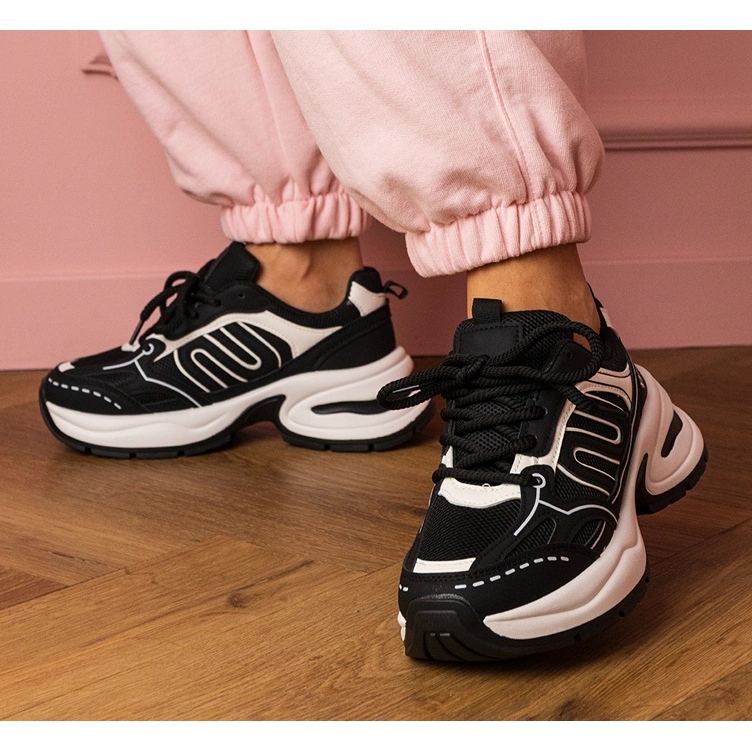 Sportovní tenisky černé tenisky černá 1 Sportovní tenisky černé tenisky černá 1