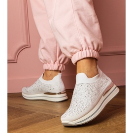 Tenisky bílých žen na platformě se zirkony 1