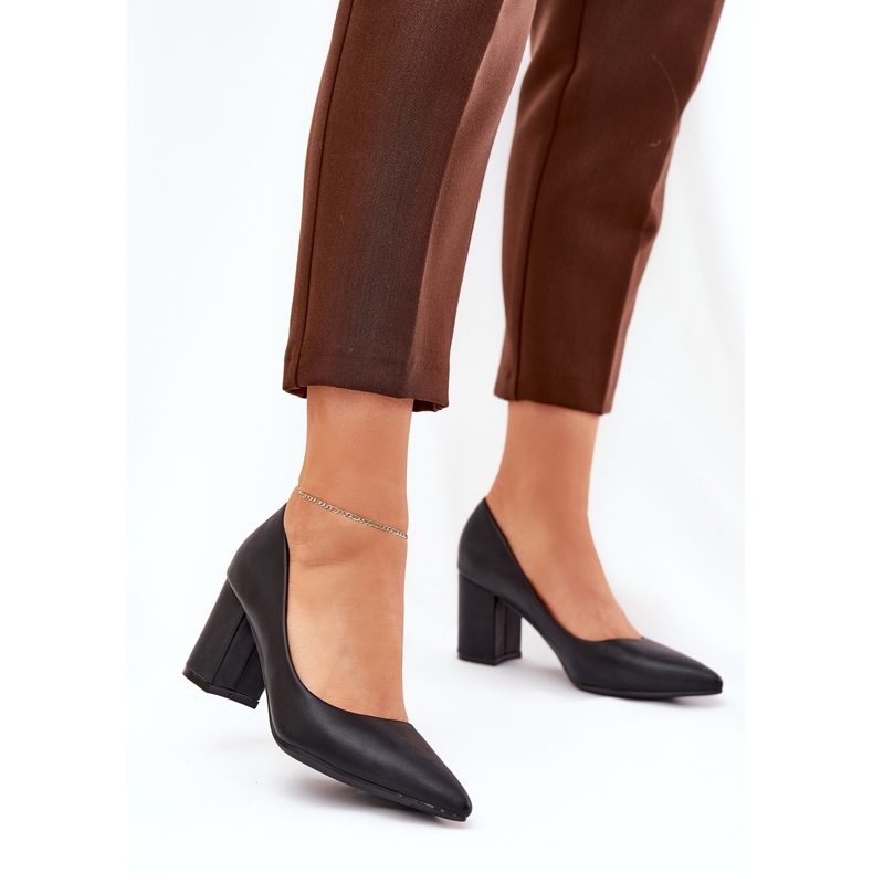 Dámská čerpadla na sloupu s špičatým nosem černou černý 2