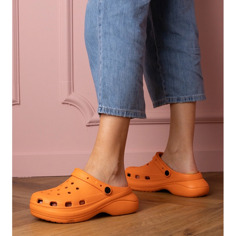 Oranžové postavené --pop flip -flops na platformě pomerančový 1