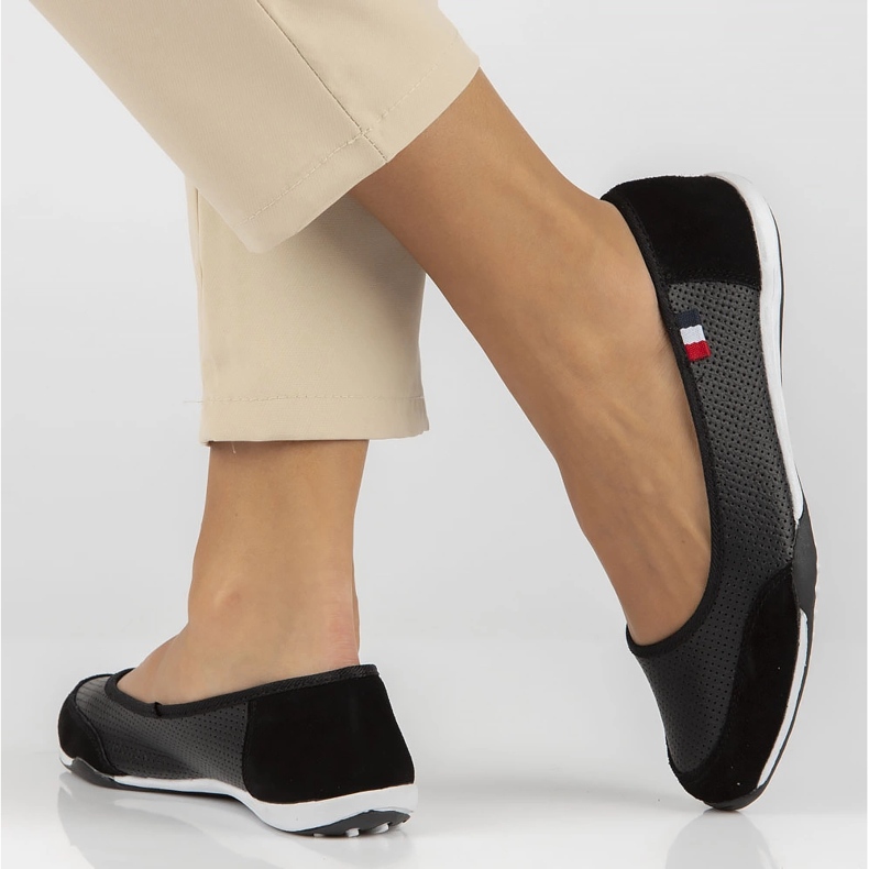 Filippo Kožené tenisky DP142/24 BK Černá perforovaná bílý 2