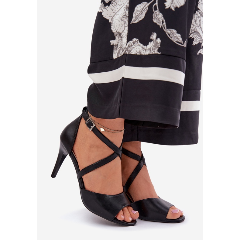 Sergio Leone Módní sandály na černým špendlíku černá 1