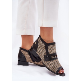 Dámské kožené boty s holými prsty Maciejka 06934-39/00-1 Black and Beige černá 5