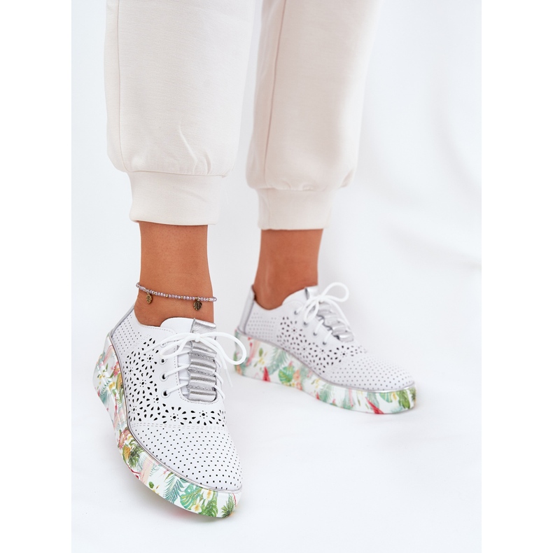 Dámská kožená boty Artiker 56C1799 Bílá a stříbrná bílý 2