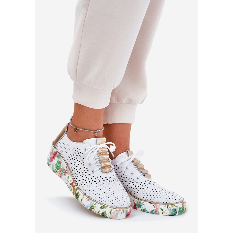 Dámská kožená bota pro Artiker 56C1800 bílá a zlaté bílý 1