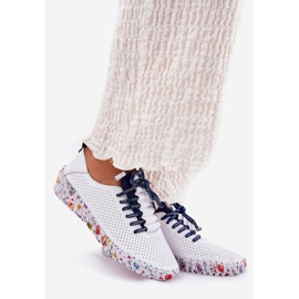 Kožené boty na vzorované platformě Artiker 52C1713 bílý 1