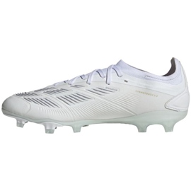 Adidas Predator Pro FG IF6329 Fotbal boty bílý 4