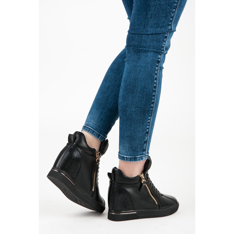 Černé tenisky se zapínáním na zip černá 2