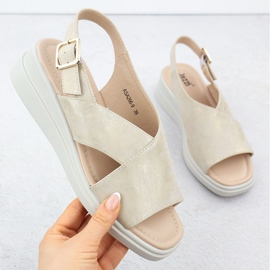 Dámské sandály na klínech Golden Jezzi ASA266-9 zlatý 1 Dámské sandály na klínech Golden Jezzi ASA266-9 zlatý 1