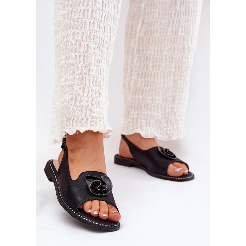 S.Barski Lesklé dámské sandály s ornamentem S. Barski KV51-006 Black černá 2 S.Barski Lesklé dámské sandály s ornamentem S. Barski KV51-006 Black černá 2