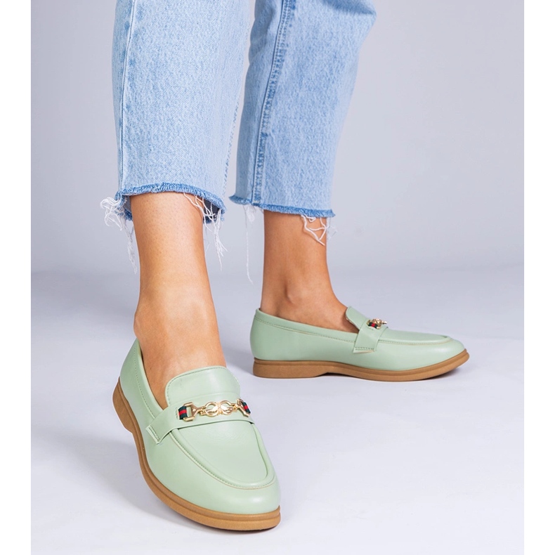 Zelené mokasíny se zlatým zdobením zelená 1