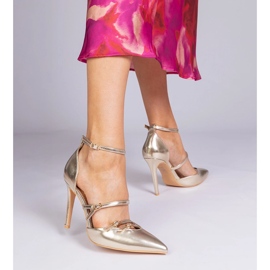 Zlaté čerpadla na vysoké patě připevněné kolem kotníku zlatý 1