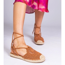 Ploché sandály s plochou espadrilles hnědý 1
