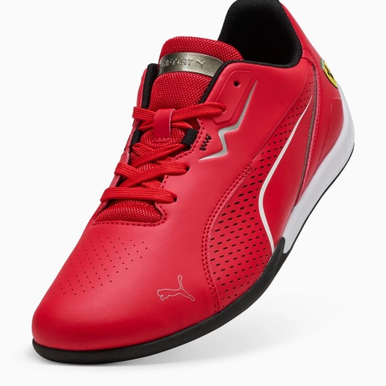 Puma Ferrari Drift Cat 11 Rosso Corsa-WH 30861302 Shoty červené 1