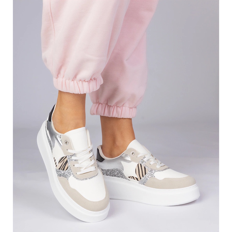 Béžové tenisky se třpytkami béžový 2