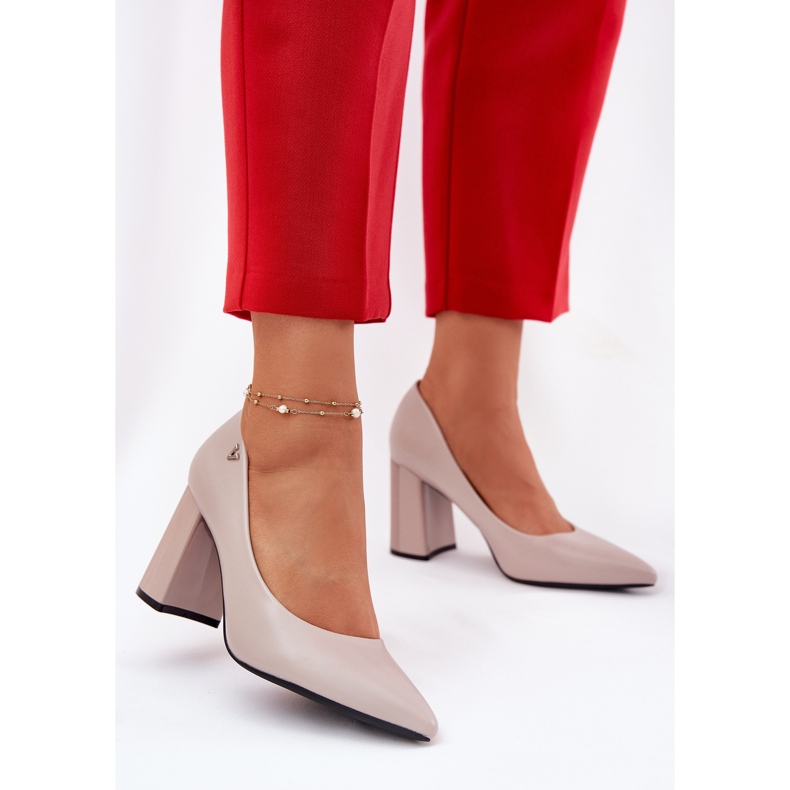 Elegantní čerpadla na pilíře Vinceza 62220 šedá 2