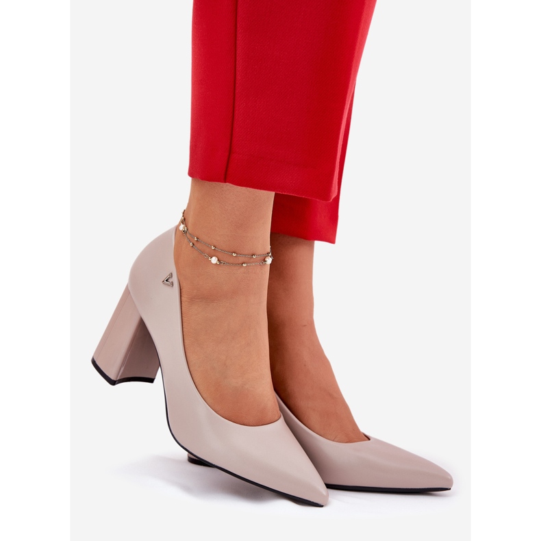 Elegantní čerpadla na pilíře Vinceza 62220 šedá 1